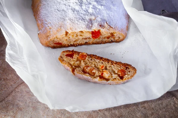 Natale tradizionale Stollen — Foto Stock