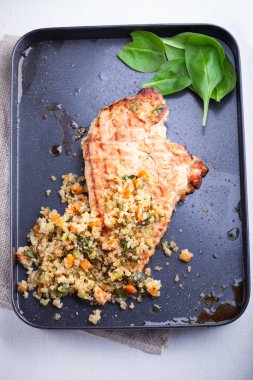 Izgara tavuk göğsü.