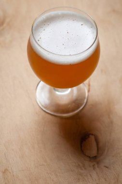 Ahşap buğday birası