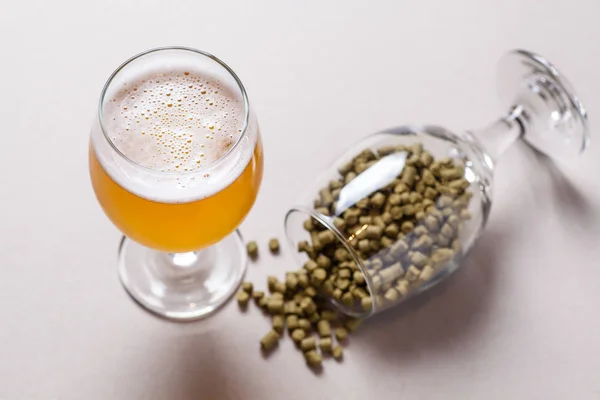 Soluk ale ve şerbetçiotu