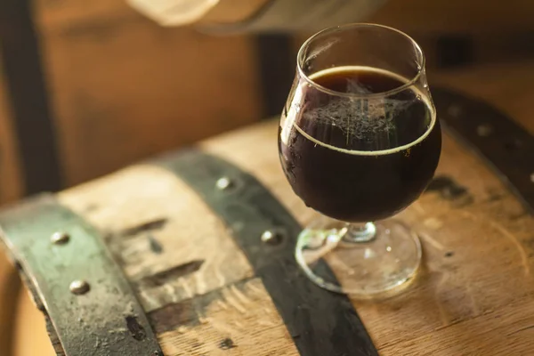 Varil şişman yaşlı