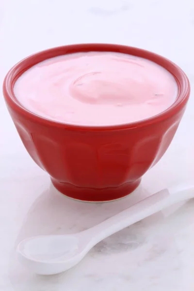 Yogur de fresa fresca — Foto de Stock