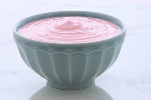 Yogurt alla fragola vintage — Foto Stock