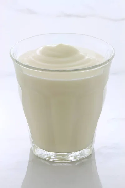 Yogur de estilo francés llano — Foto de Stock