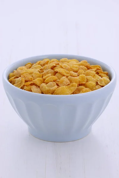 Desayuno saludable de hojuelas de maíz — Foto de Stock