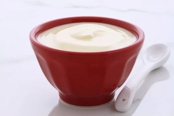老式的纯酸奶 — 图库照片