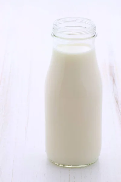 美味新鲜的牛奶 — 图库照片