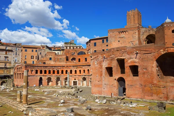 Ancient roman ruins — Stock Photo, Image