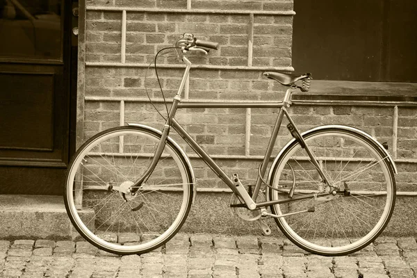 Gammal stil cykel — Stockfoto