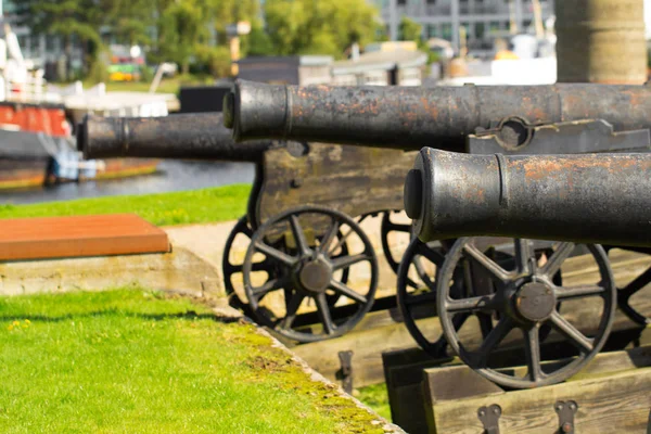 Kanoner på Copenhagen Miltary Museum – stockfoto