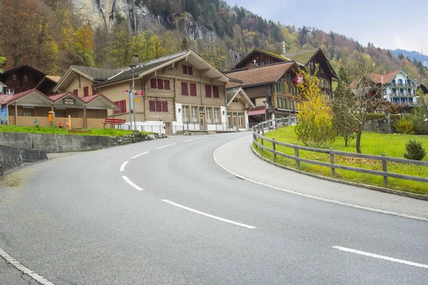 Droga do doliny Lauterbrunen — Zdjęcie stockowe