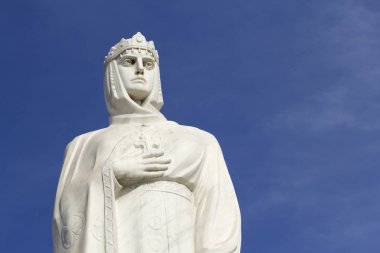 Prenses olga Anıtı