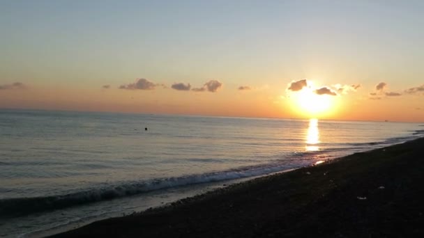 Pôr do sol na praia, Indonésia, Bali — Vídeo de Stock