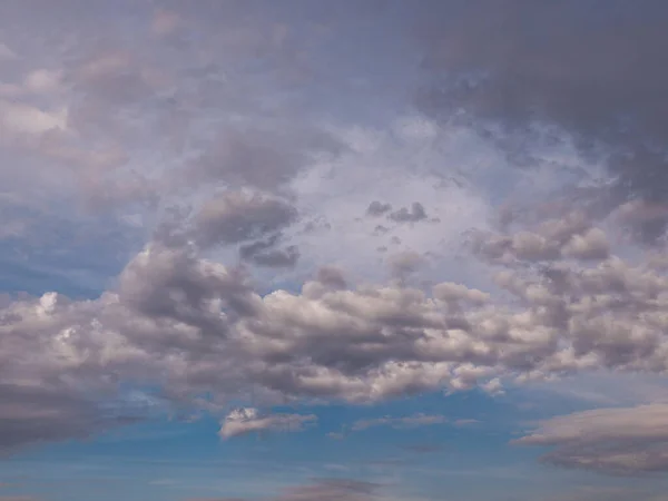 Красивые Различные Формы Облаков Высоком Небе — стоковое фото