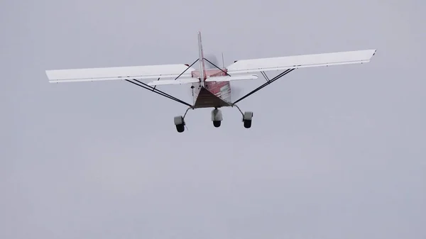 Μικρό Αεροπλάνο Για Εργασίες Χημικής Επεξεργασίας Πεδίου — Φωτογραφία Αρχείου