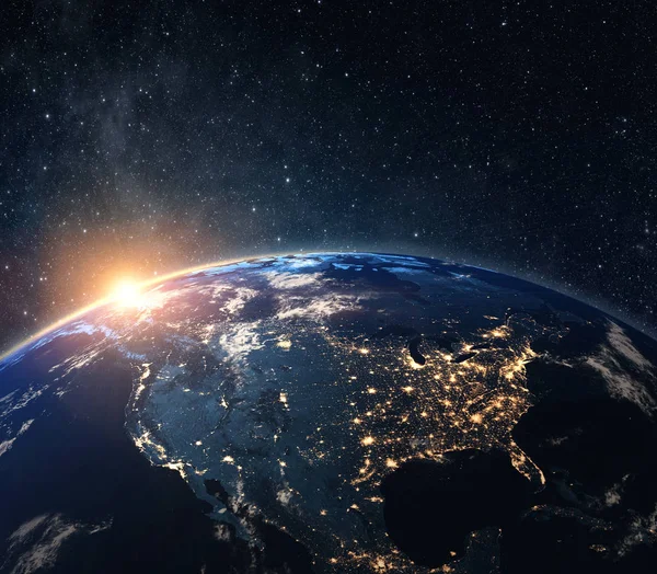 Planeta Tierra desde el espacio en la noche — Foto de Stock