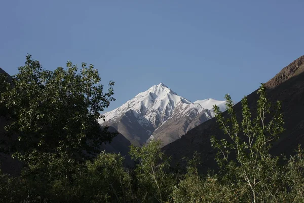 Regione del Pamir Federazione Russa Asia Centrale paesaggi montani — Foto Stock