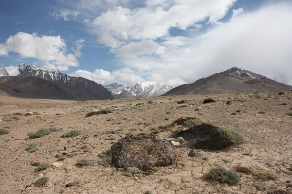 Pamir regio Centraal-Azië van Russische Federatie berglandschappen — Stockfoto