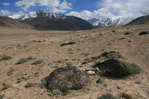 A Pamir régió Orosz Föderáció közép-ázsiai hegyi tájak — Stock Fotó