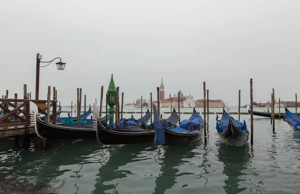 Benátky Itálie jaro Venezia město na vodě Evropy — Stock fotografie