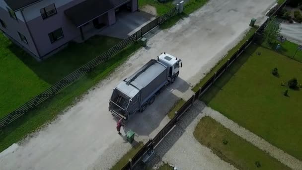 Garbage transport car Aerial view, drone top view — Stock Video