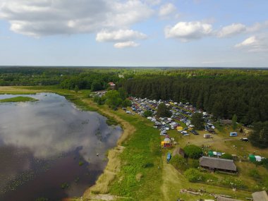 Riga Gölü hava dron üstten görünüm Letonya