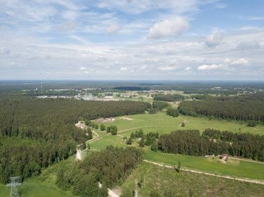 Kırsal, dron üstten görünüm havadan görünümü
