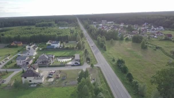农村，无人机顶视图 4 k 到视频的鸟瞰图 — 图库视频影像