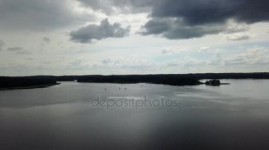 Plateliai Gölü Litvanya Ulusal su rezerv hava dron üstten görünüm 4k Uhd video 