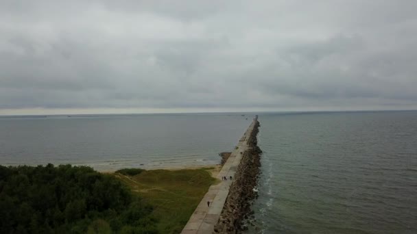 北墩利耶帕亚拉脱维亚波罗的海海边空中无人机顶视图 4 k 到视频 — 图库视频影像