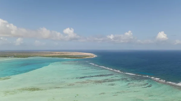 Ilha de Bonaire Mar do Caribe windsurf lagoa Sorobon drone aéreo vista superior — Fotografia de Stock