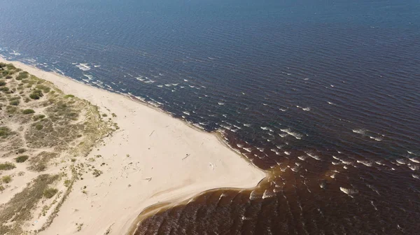 Río Gauja Letonia desemboca en vista aérea del mar Báltico —  Fotos de Stock