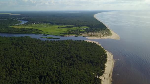 Gauja Fiume Lettonia Scarico Nel Mar Baltico Drone Aereo Vista — Video Stock