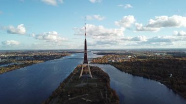 Riga Letonya Tv Kulesi Zakusala Avrupa en büyük hava dron Üstten Görünüm 