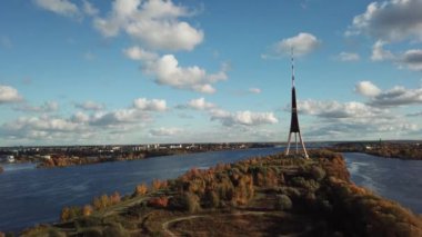 Riga Letonya Tv Kulesi Zakusala Avrupa en büyük hava dron Üstten Görünüm 