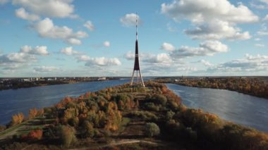 Riga Letonya Tv Kulesi Zakusala Avrupa en büyük hava dron Üstten Görünüm 