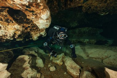 Ginnie Springs Florida Usa dalış dalgıçlar sualtı mağaraları