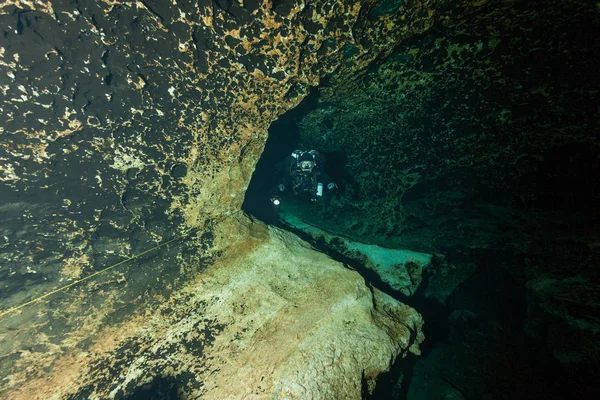 Divers Underwater Caves Diving Ginnie Springs Florida Usa — Stock Photo, Image
