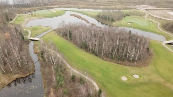Herfst Golf Veld Oever Van Het Meer Litouwen Luchtfoto Drone — Stockvideo