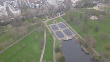 London Hyde Park İngiltere'de İngiltere dron üstten görünüm 4k Uhd video havadan görünümü