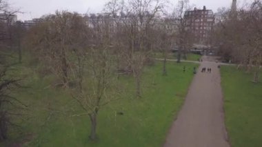 London Hyde Park İngiltere'de İngiltere dron üstten görünüm 4k Uhd video havadan görünümü