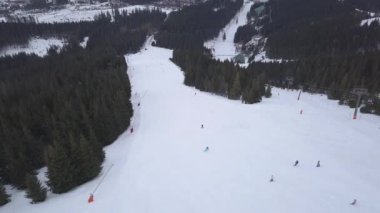 kar dağ Slovakya Kayak Kış Jasna Europa hava dron Üstten Görünüm