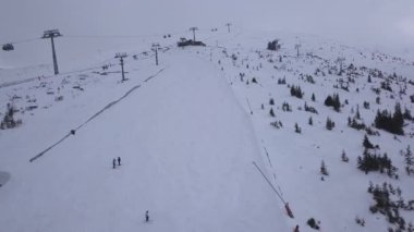 kar dağ Slovakya Kayak Kış Jasna Europa hava dron Üstten Görünüm