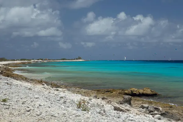 Kitesurfing加勒比海博内尔岛水上运动 — 图库照片