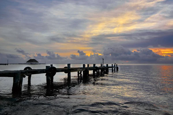 Puesta de sol en el mar Caribe — Foto de Stock