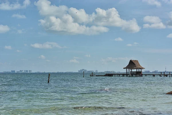 Morgendämmerung auf dem karibischen Meer — Stockfoto