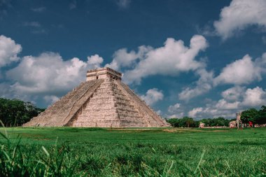 Chichen Itza 'daki antik Maya uygarlığının kalıntıları..