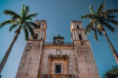 Valladolid Yucatan Meksika 'da yer alan San Gervasio Katedrali ilk olarak 1545 yılında inşa edildi ve 1700' lerin başında yeniden inşa edildi..