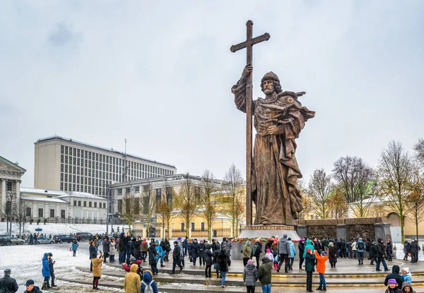 Monument au Saint Prince Vladimir le Grand à Moscou — Photo