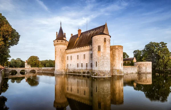 Slottet sully-sur-Loire, Frankrike — Stockfoto